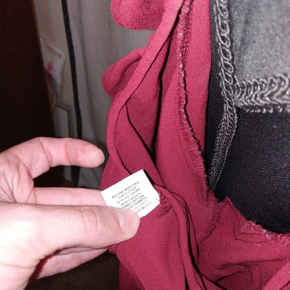 NY Collection Women's Flutter Sleeve Blouse - Burgundy - Picture 11 of 12